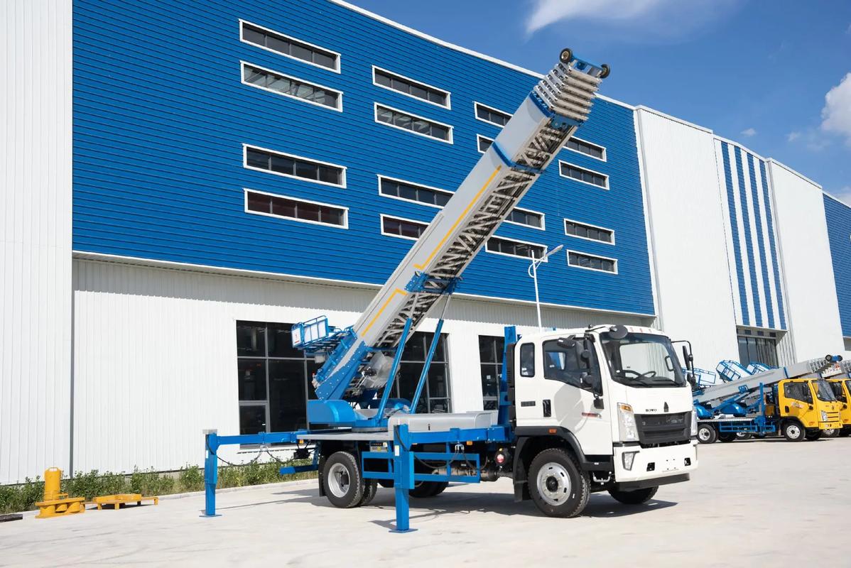 武义县小型云梯车上料车租赁多少钱