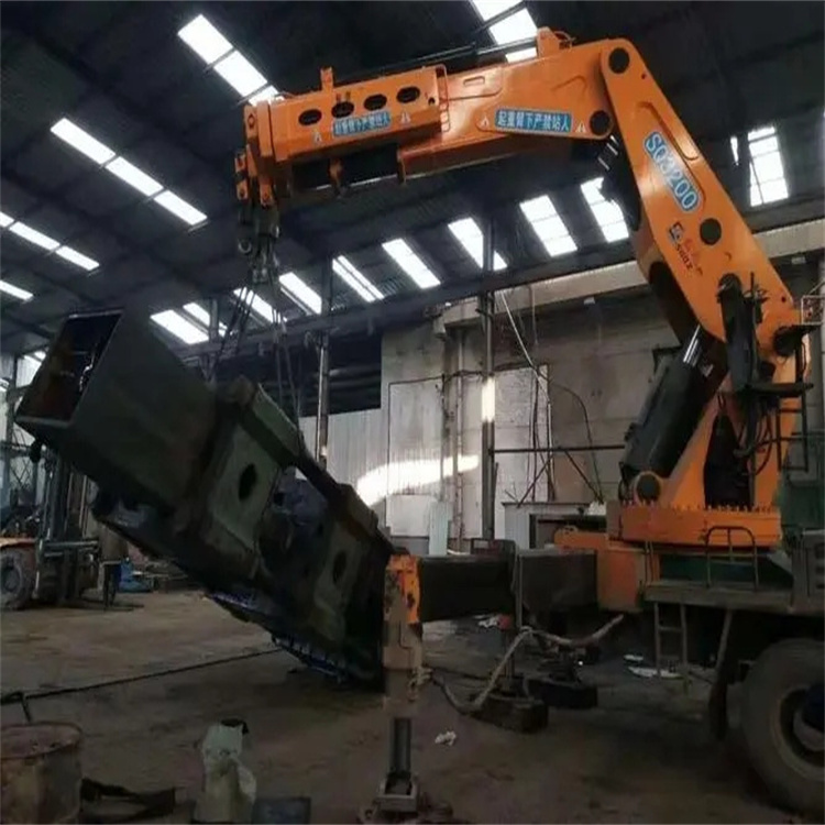 武义县130吨折臂吊车出租吊机租赁附近电话